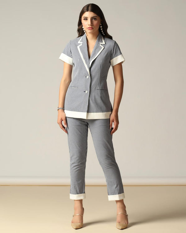 CHIC CHECKMATE with Trouser