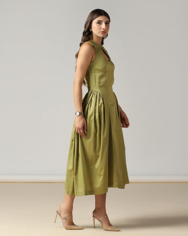 OLIVE WHISPER