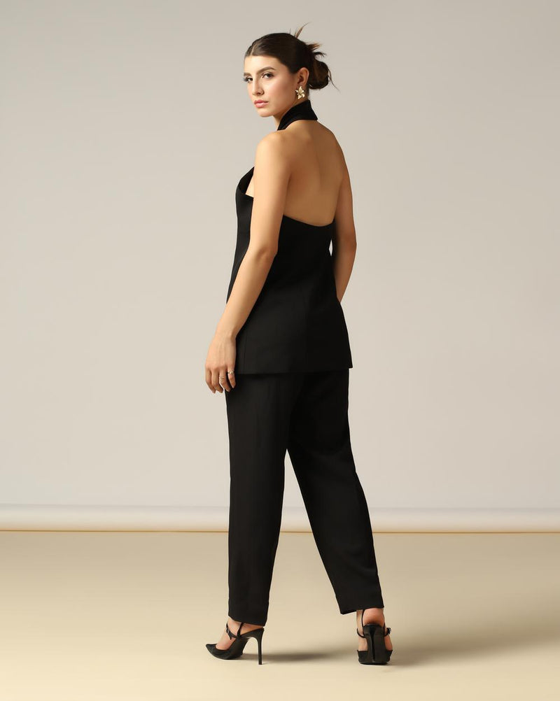 BLACKOUT BOLD